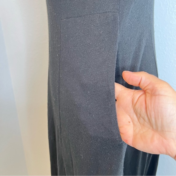 Raquel Allegra Black Sleeveless Swing Midi Dress - Picture 3 of 7